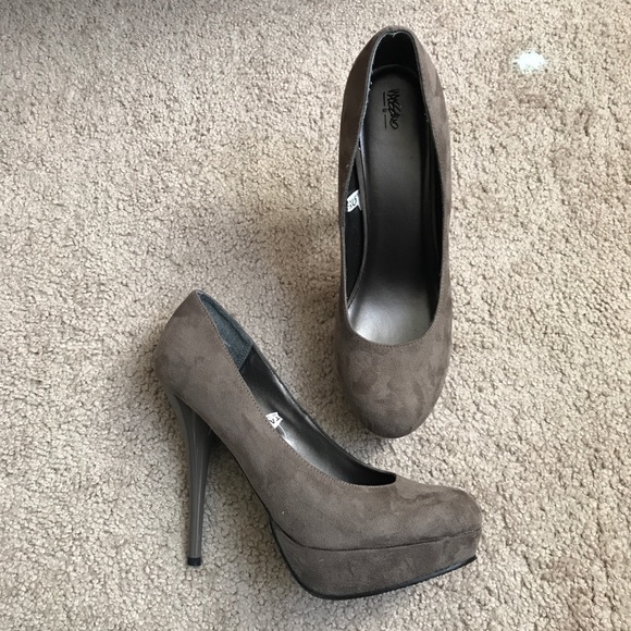 Suede high heels - Picture 2 of 5